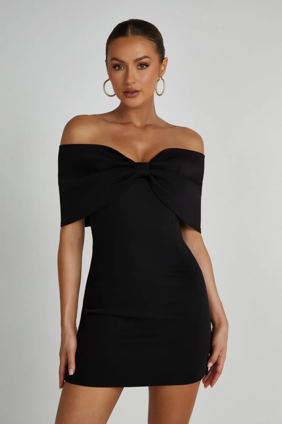 MESHKI Gwyneth Women's Fashion Dress - Elegant & Stylish Outfit